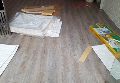 Sàn nhựa giả gỗ giá bao nhiêu