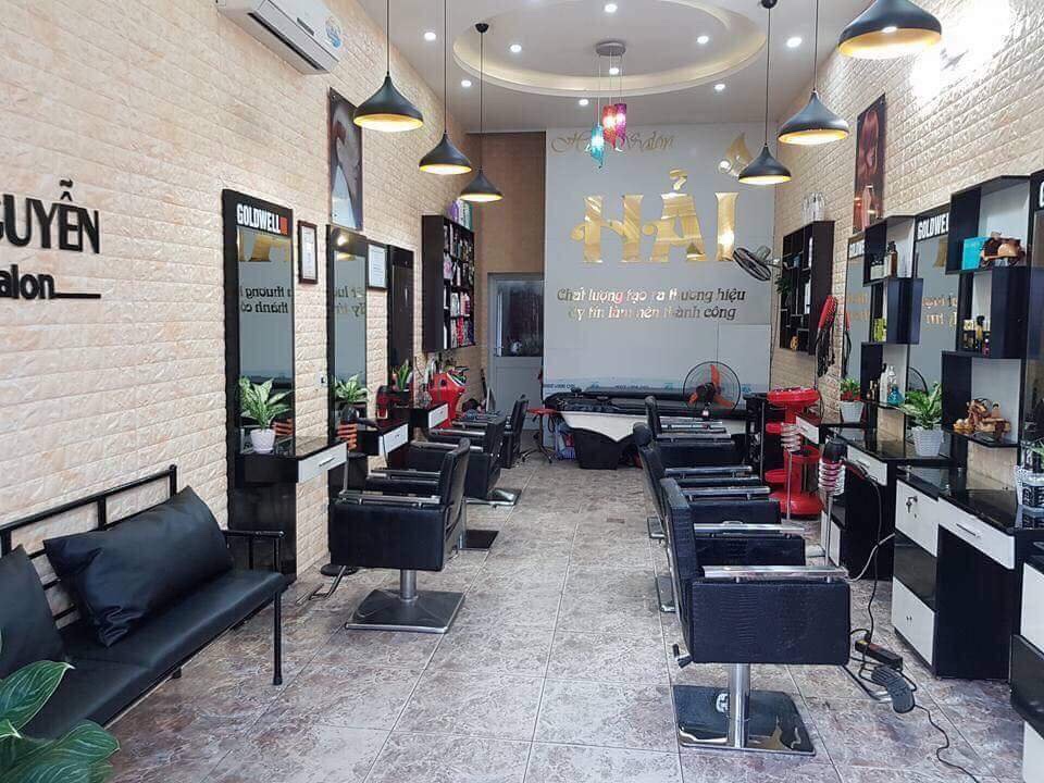 Xốp Dán Tường Loang Vàng Trắng quận 4