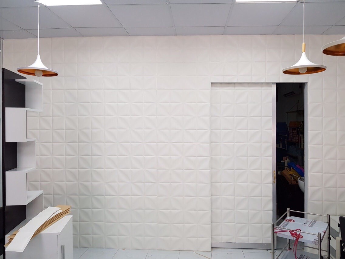 Xốp dán tường hoa văn 3d
